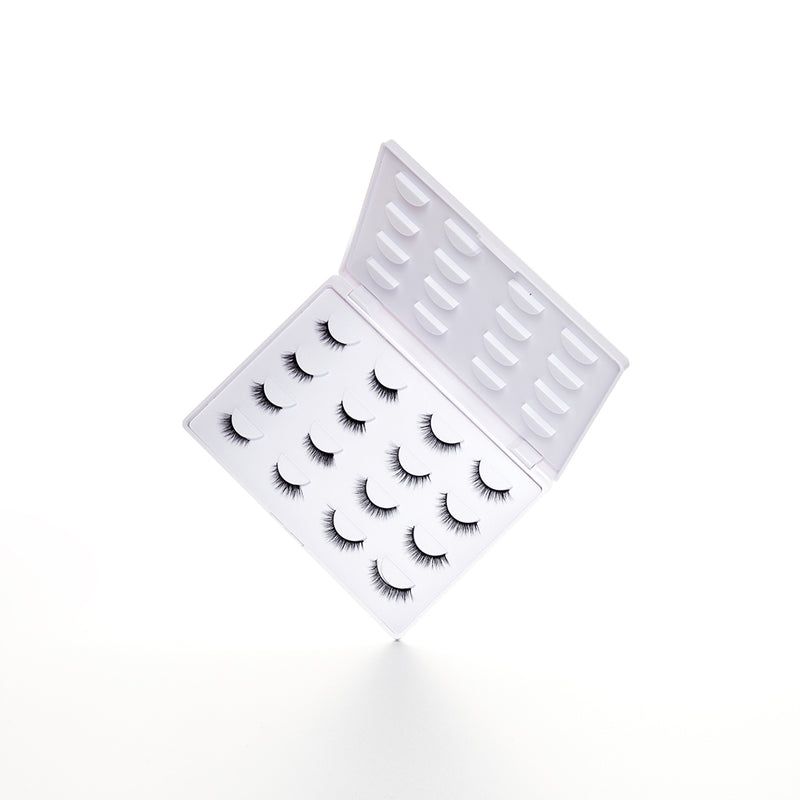 MYO X KASHA THE LASH CASE- INCLUDING 8 SETS OF KASHA LUXE EDTION LASHES