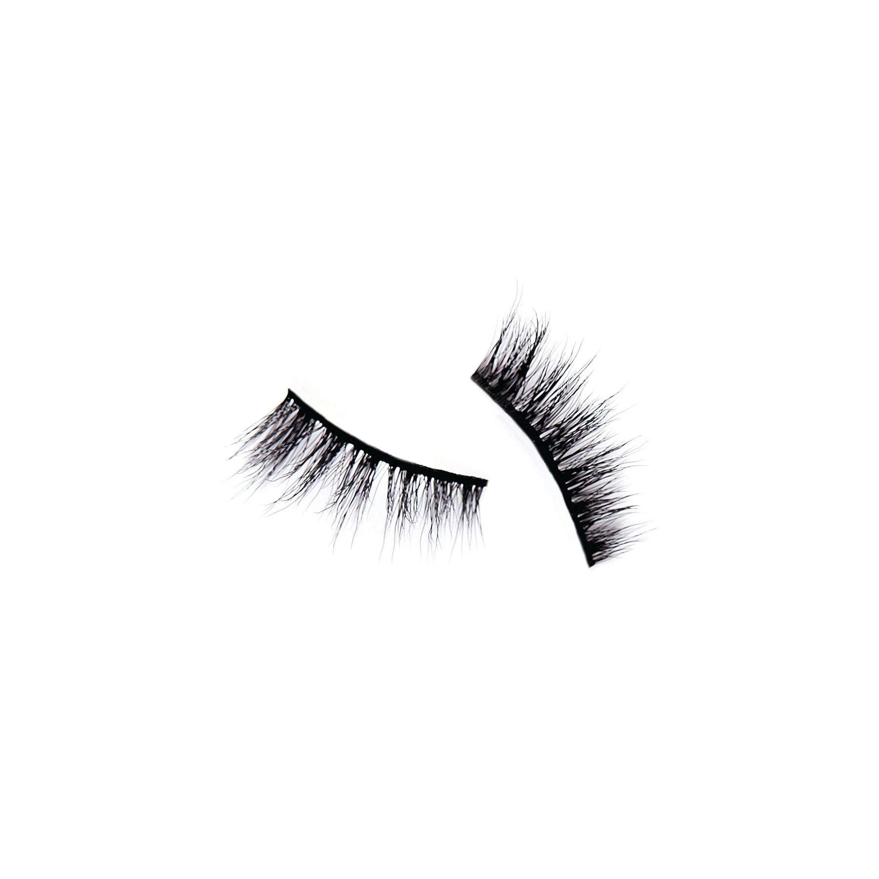 EYES ON YOU  Kasha Lashes   